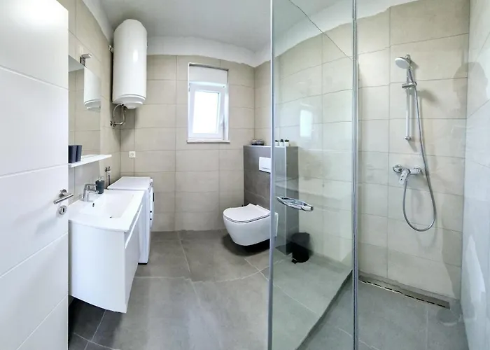 Laura & Nino Apartment