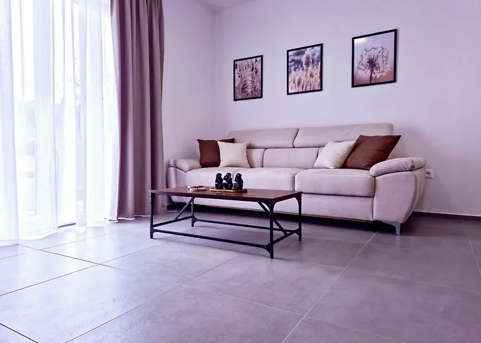 Laura & Nino Apartment Pula